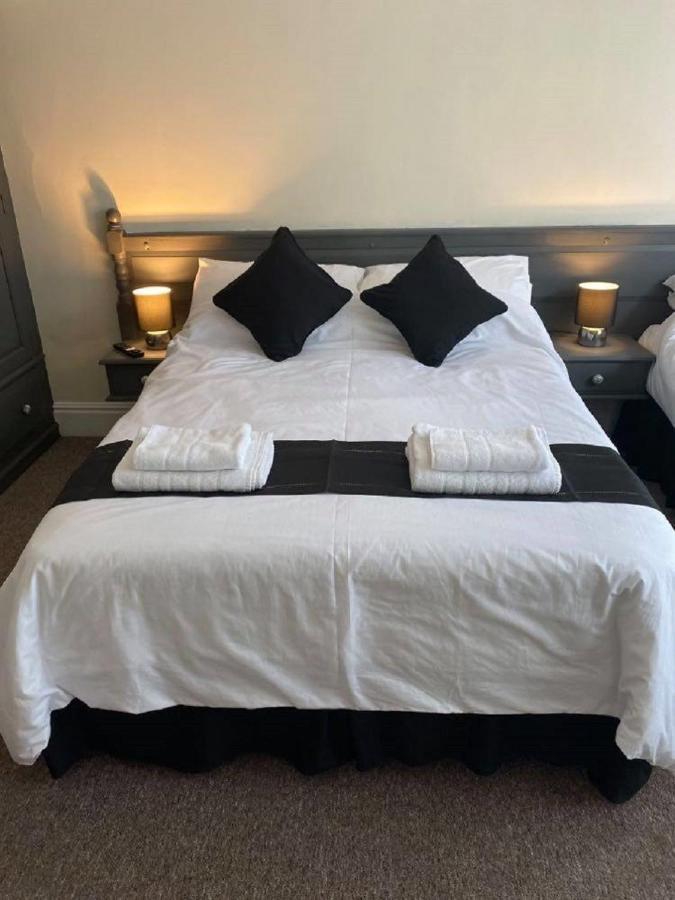 Burlington Hotel Сэнддаун Экстерьер фото